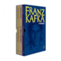 Box Franz Kafka com 3 livros, bloco de anotações e marcador de páginas